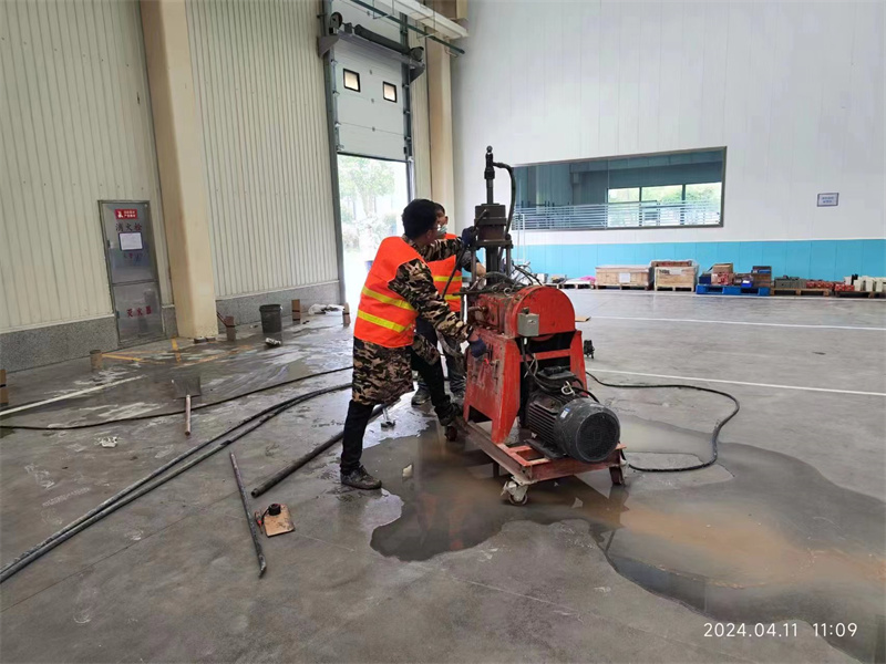 许昌厂房地面下沉塌陷注浆加固施工